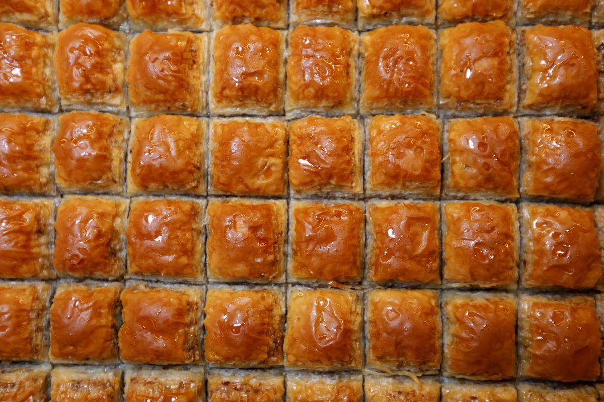 CEVİZLİ KÖY BAKLAVASI