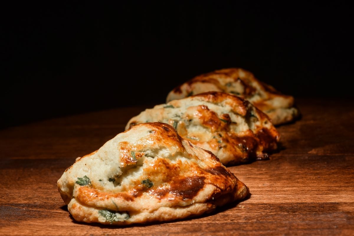 MAYDANOZLU PEYNİRLİ KURABİYE